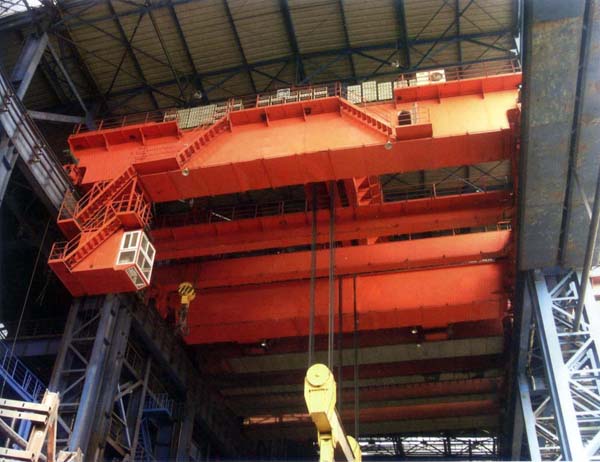 YZ100/30吨铸造起重机